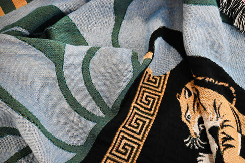 Tiger Vase Throw Blanket